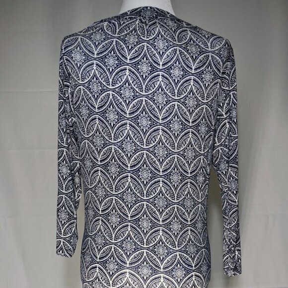 Ink + Ivy Medallion Shift Dress NWT - Picture 3 of 4